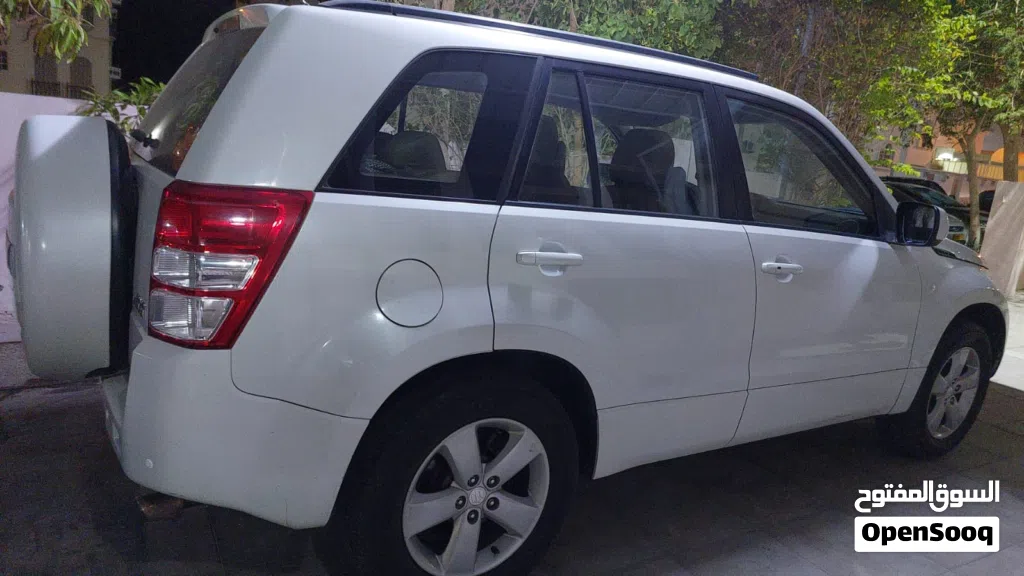 Suzuki Grand Vitara Standard