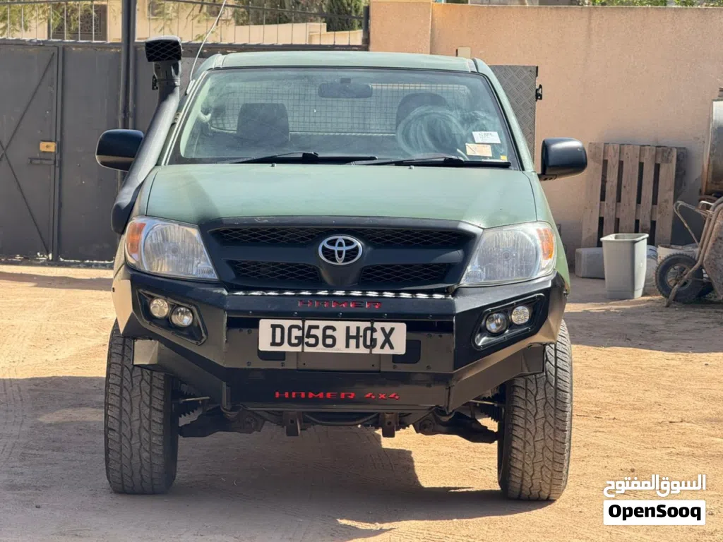 Toyota Hilux Standard
