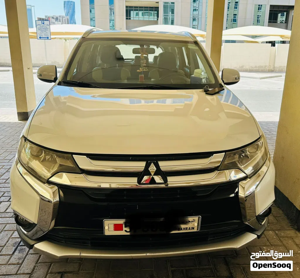 Mitsubishi Outlander GLX High Line