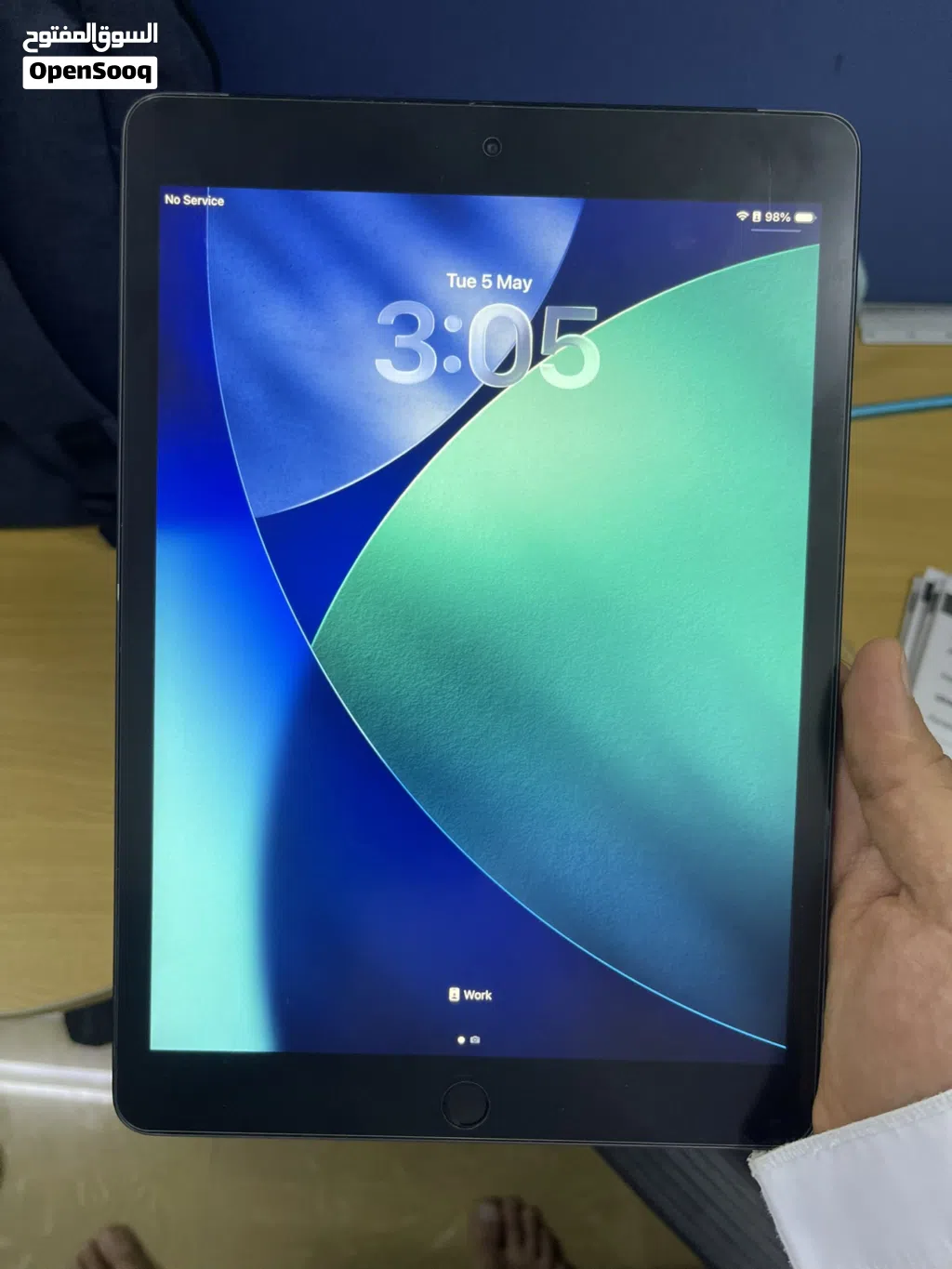 Ipad 8 نظيف جدا