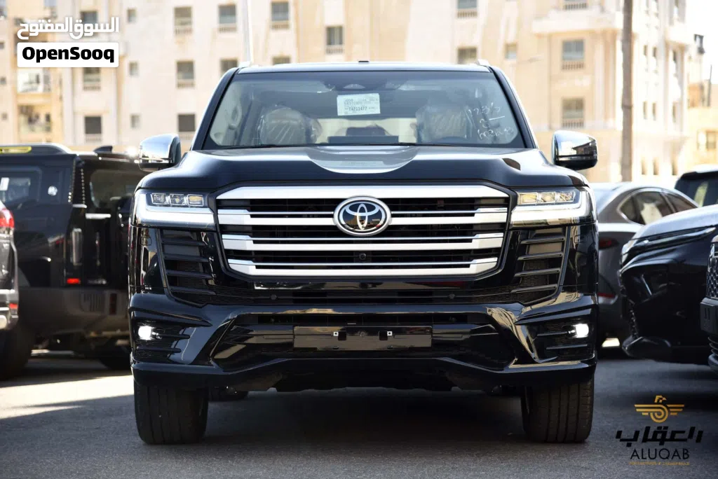 تويوتا لاند كروزر VXR