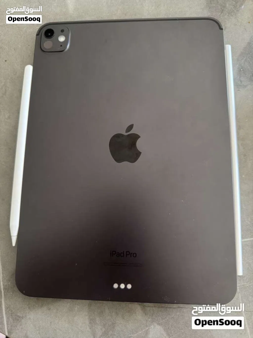 iPad Pro 11-inch (M4) w/ Original Keyboard and Latest gen apple pen