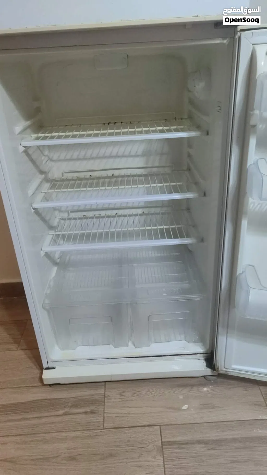 ثلاجة مستعملة