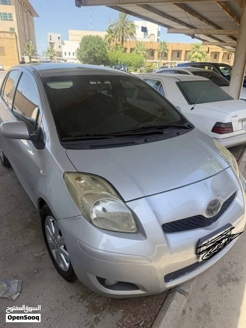 Toyota Yaris E