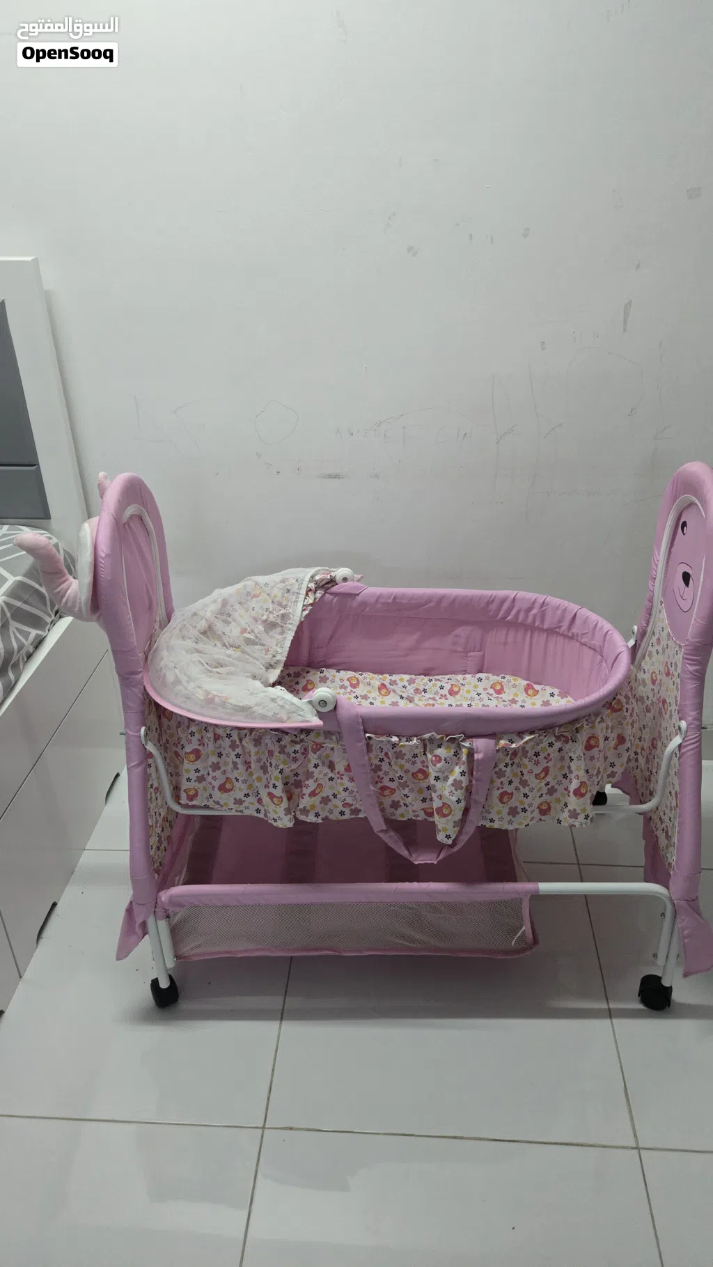 Baby crib..