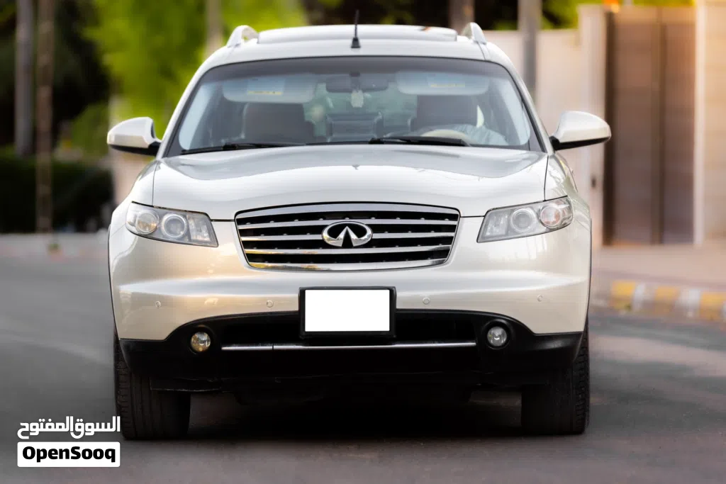 إنفينيتي FX35 Standard