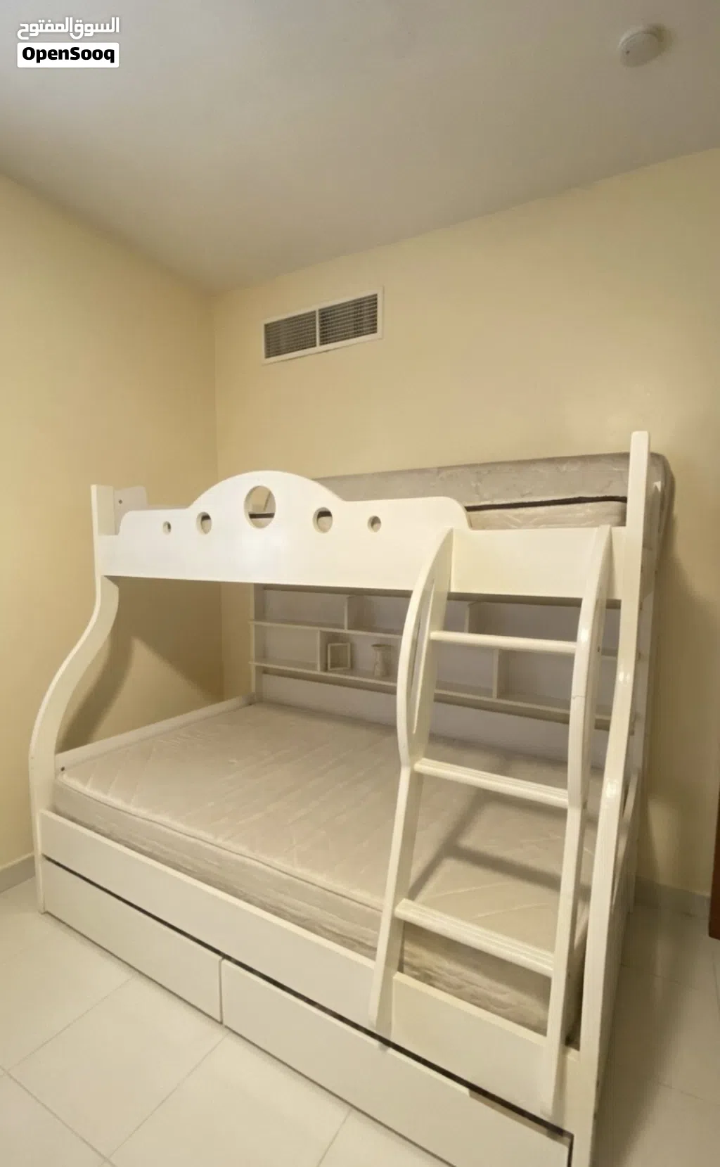 Bunk bed for sale. Used, in good condition. Price: 1100 AED (negotiable)