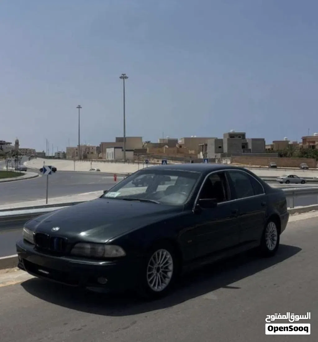 بي ام دبليو الفئة 5 540