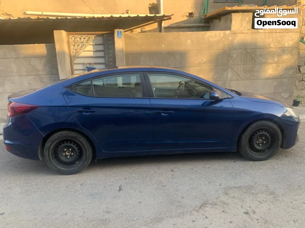 Hyundai Elantra Limited