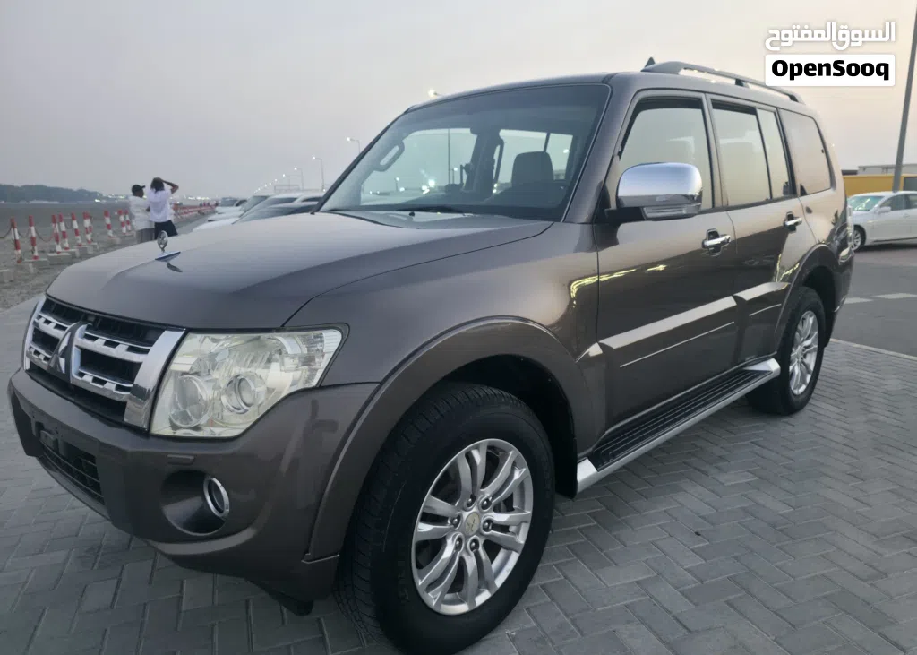 Mitsubishi Pajero GLS
