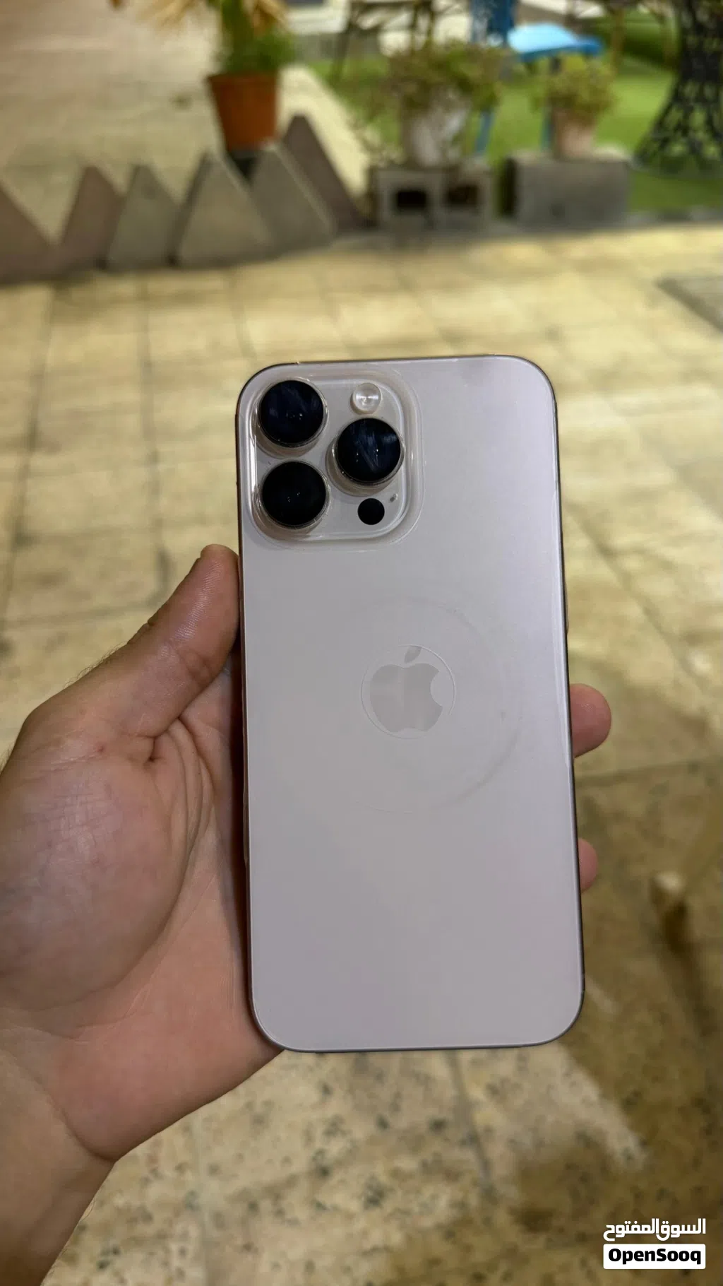 آيفون 16 برو ماكس نضيف
