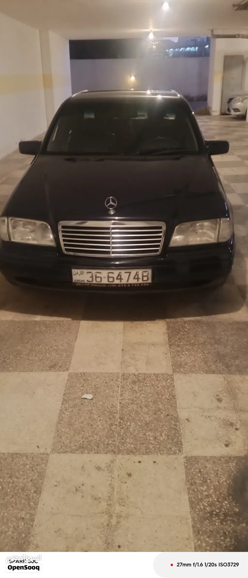مرسيدس بنز الفئة-C C 180