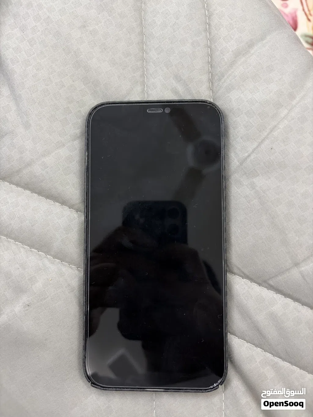 iPhone 12 Pro Max 256 gb 78% battery’s health للبيع فقط
