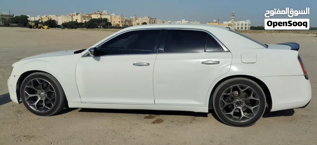 Chrysler 300 300S v8