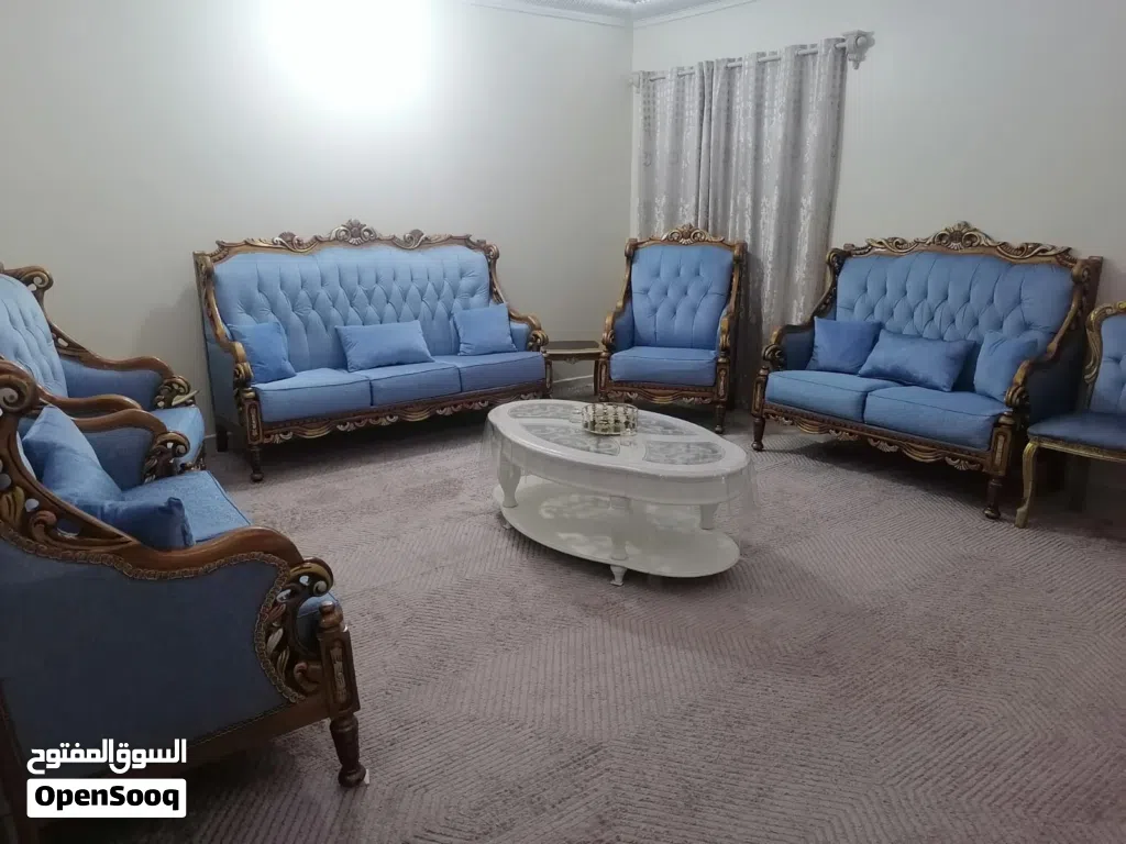 كنب حفر خشبي زان نظيف جدا
