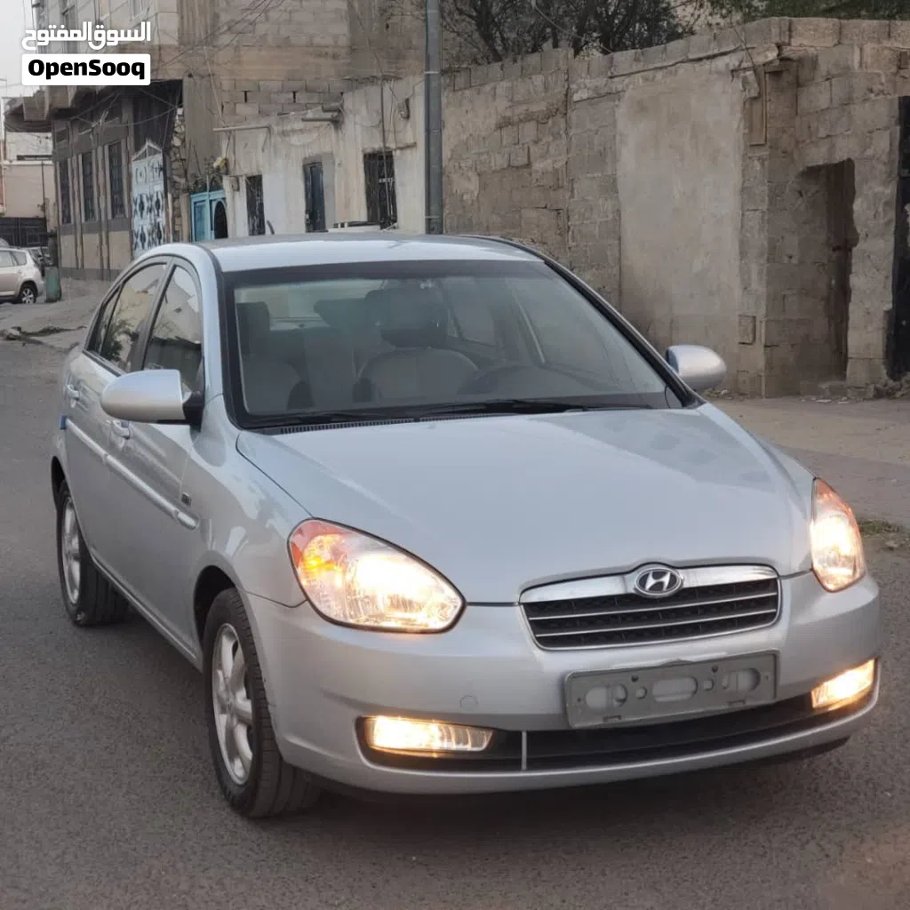 Hyundai Accent Limited