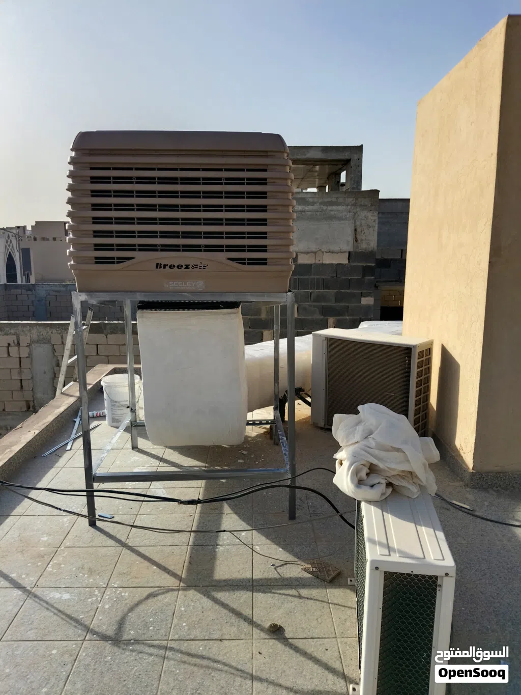 Kitchen Steel Hood And Saharai Desert Cooler Duct Wor