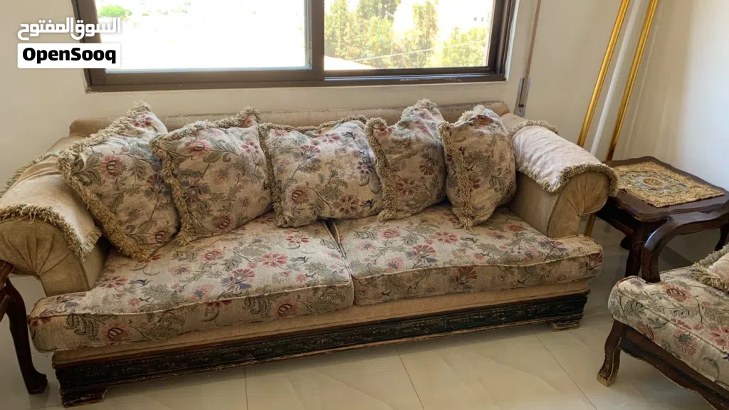 طقم كنب غرفة ضيوف