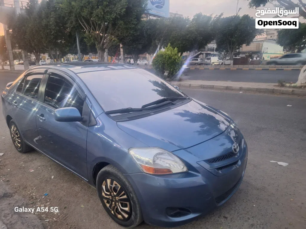 تويوتا يارس 2008 وارد امريكي فتحه سقف بضاعة مكرتن مجمرك مرتين وسعر طيب نجاااز عررطه عراض مغري جدن