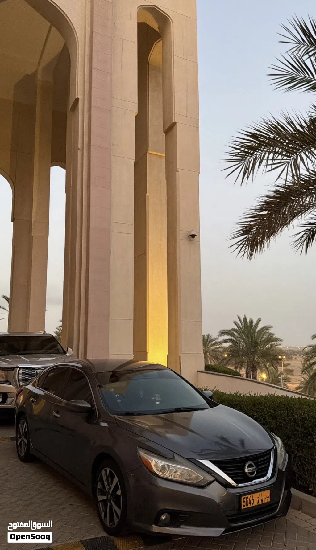 نيسان التيما SR