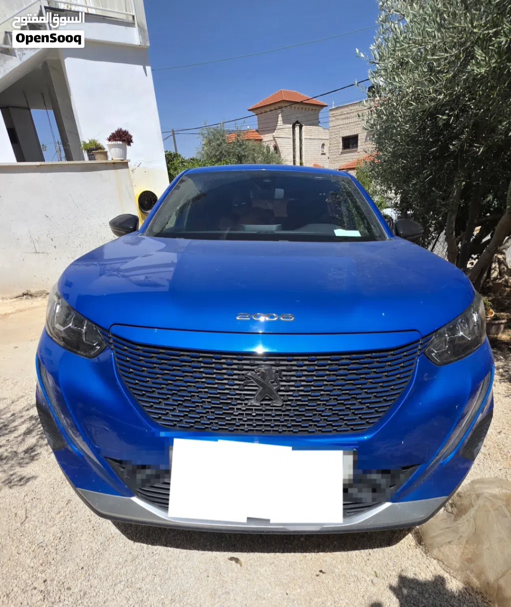 Peugeot E-2008 Active