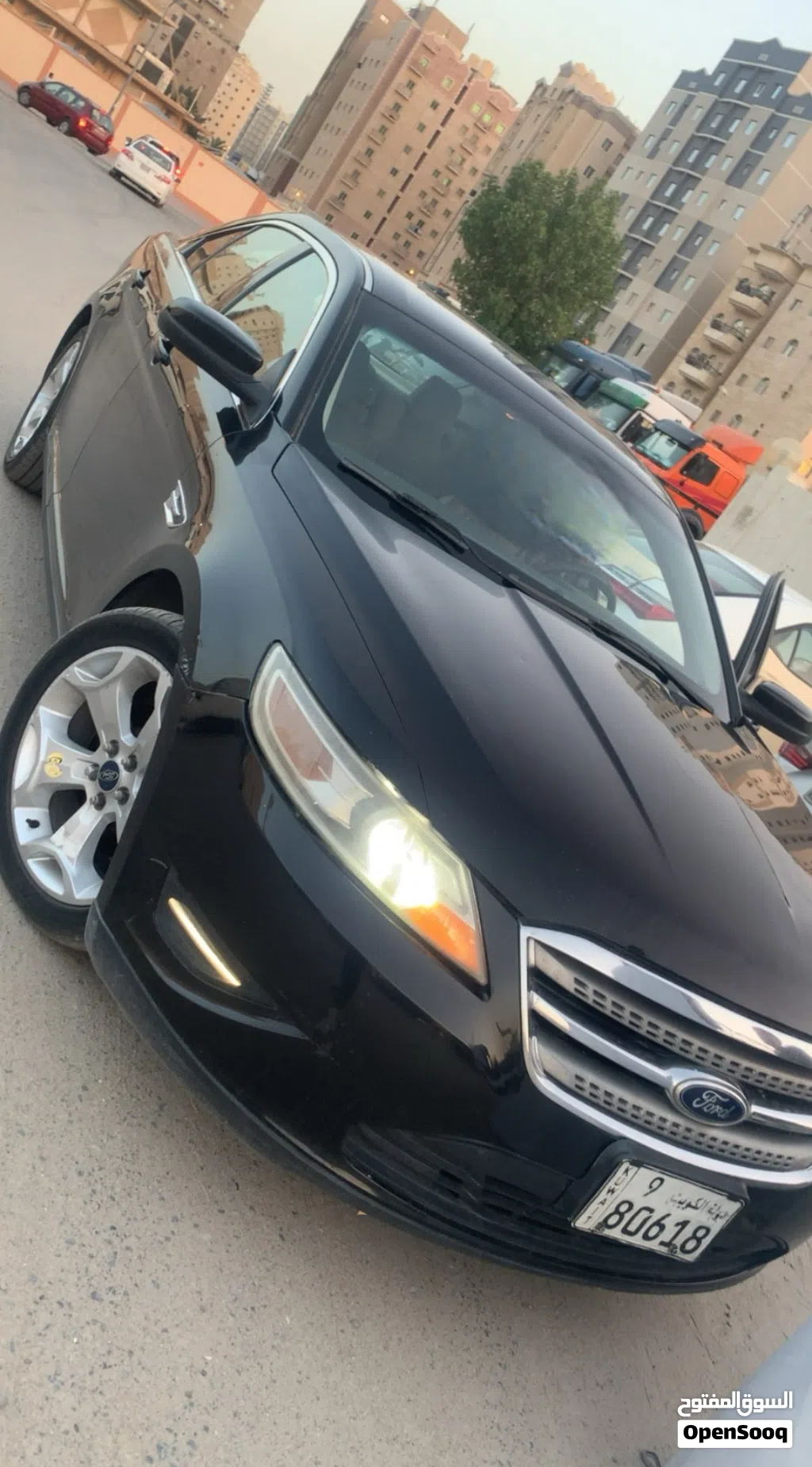 فورد تورس SEL