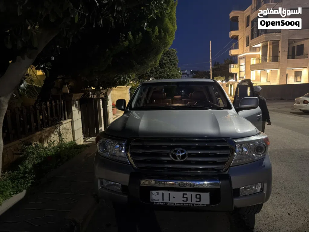 Toyota Land Cruiser VX