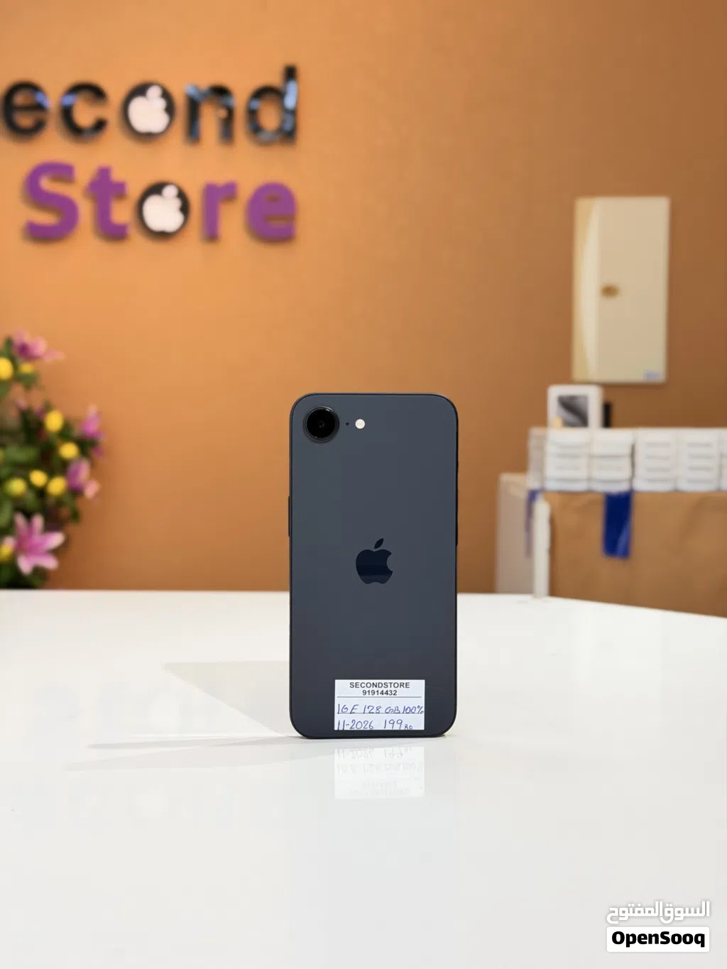 iPhone 16 E 128 GB like new condition 100% battery no scratches