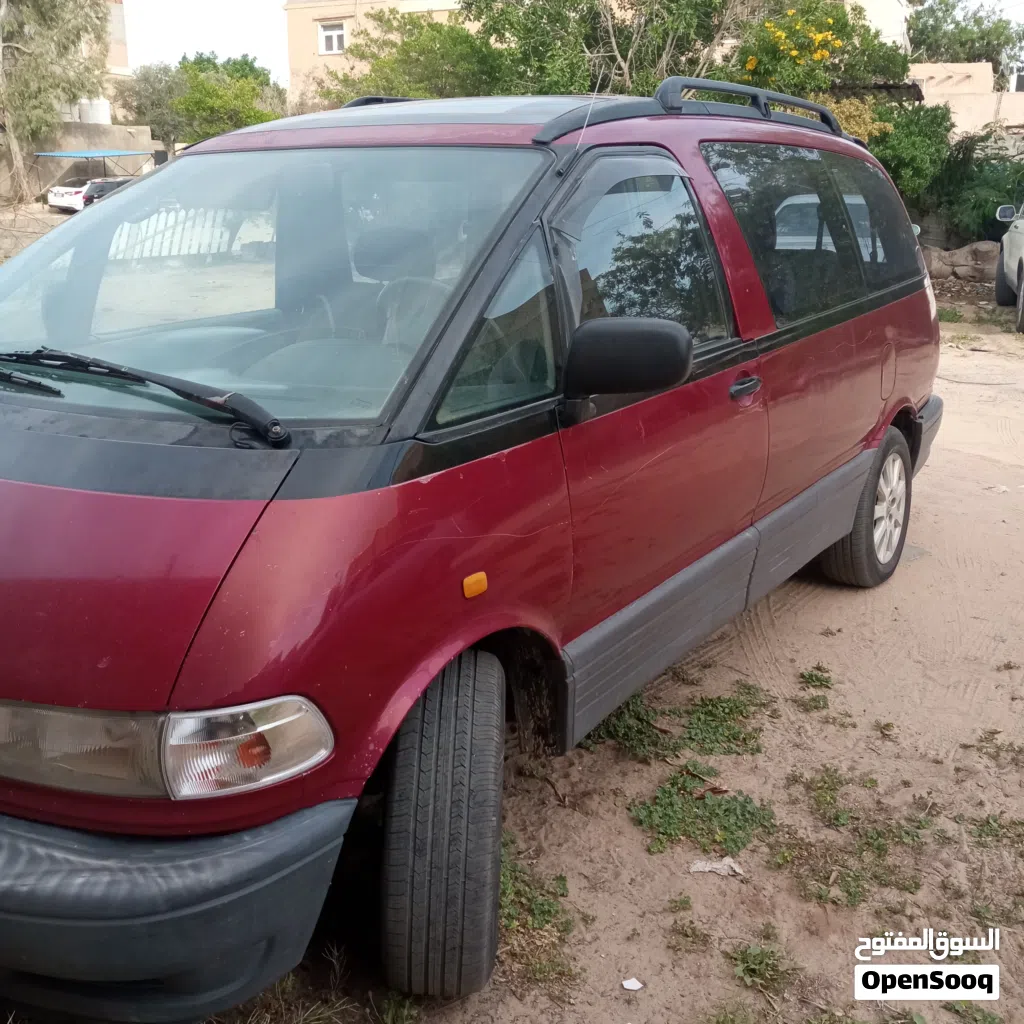 تويوتا بريفيا LE