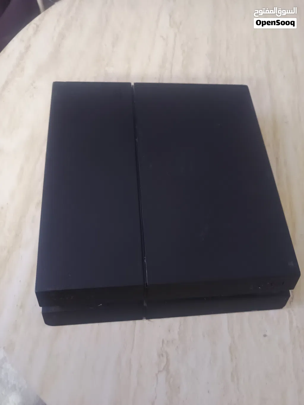 اقرا الوصف Sony 4 one controller and 400gb