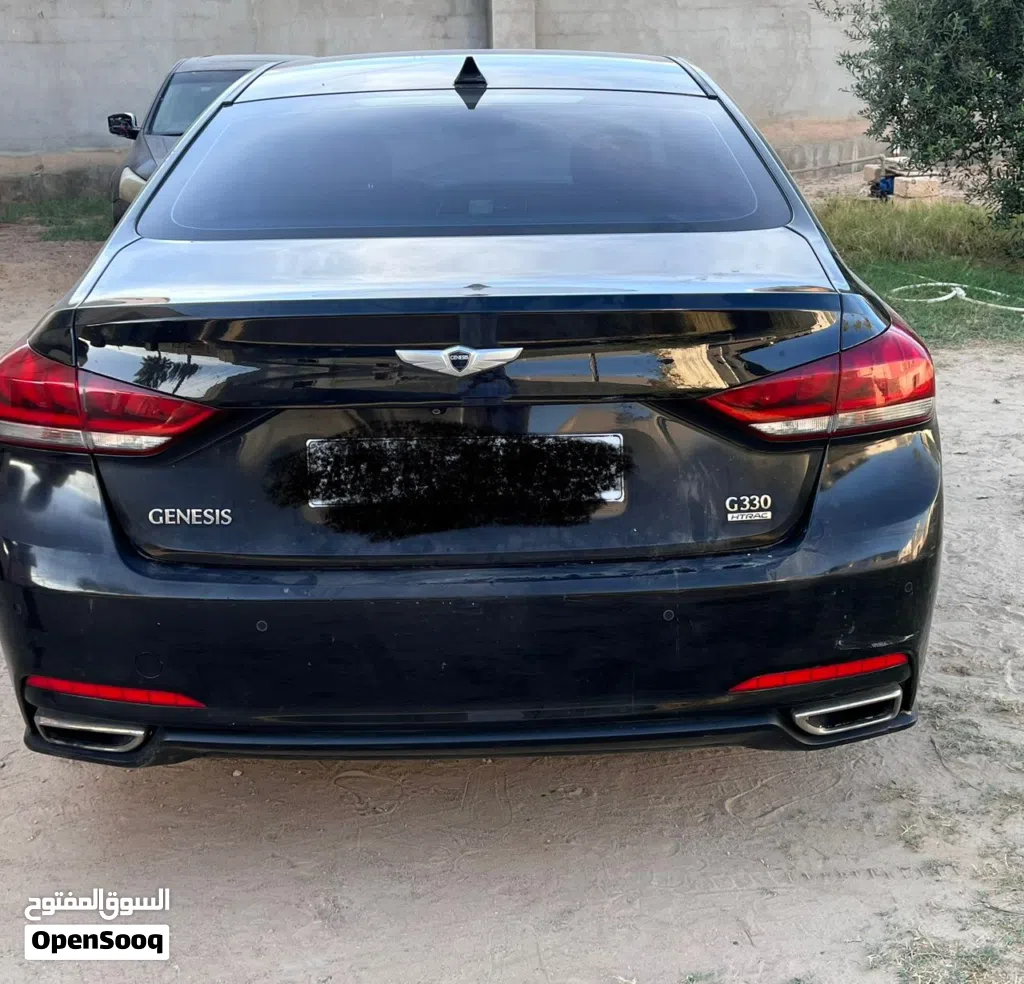 جينيسيس G70