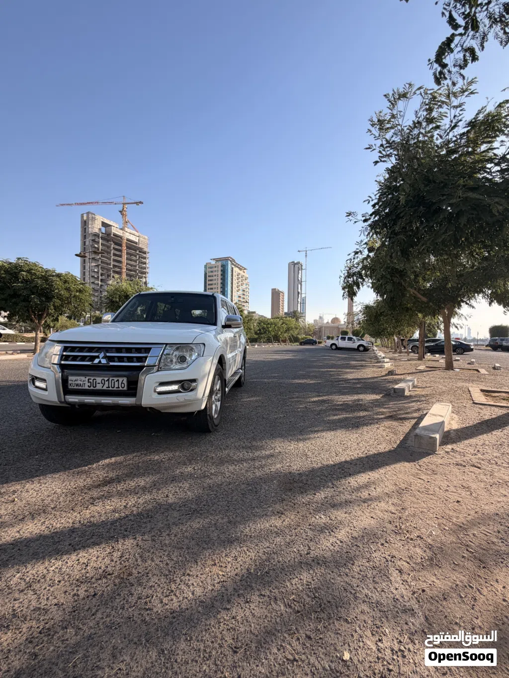 Mitsubishi Pajero GLS