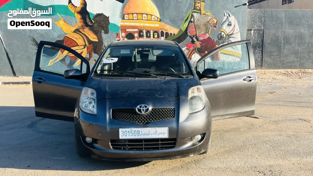 Toyota Yaris SE