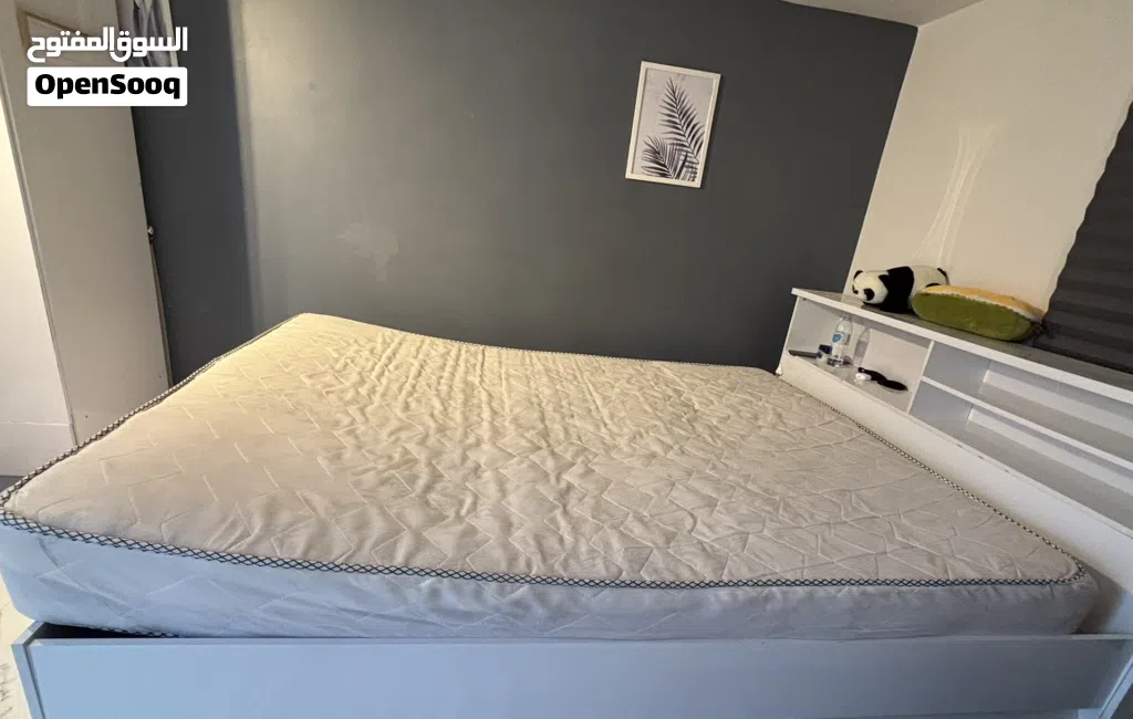 Queen size mattress for sale (160X200cm)