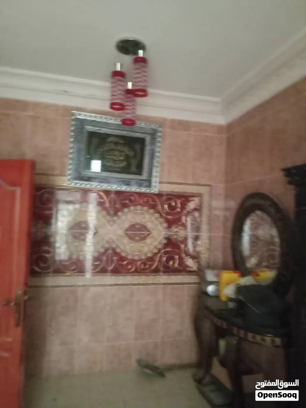 بيت طابقين وسيع وأساسات 6 أدوار هوردي قابل لتحويله إلى استثمار لمؤسسة