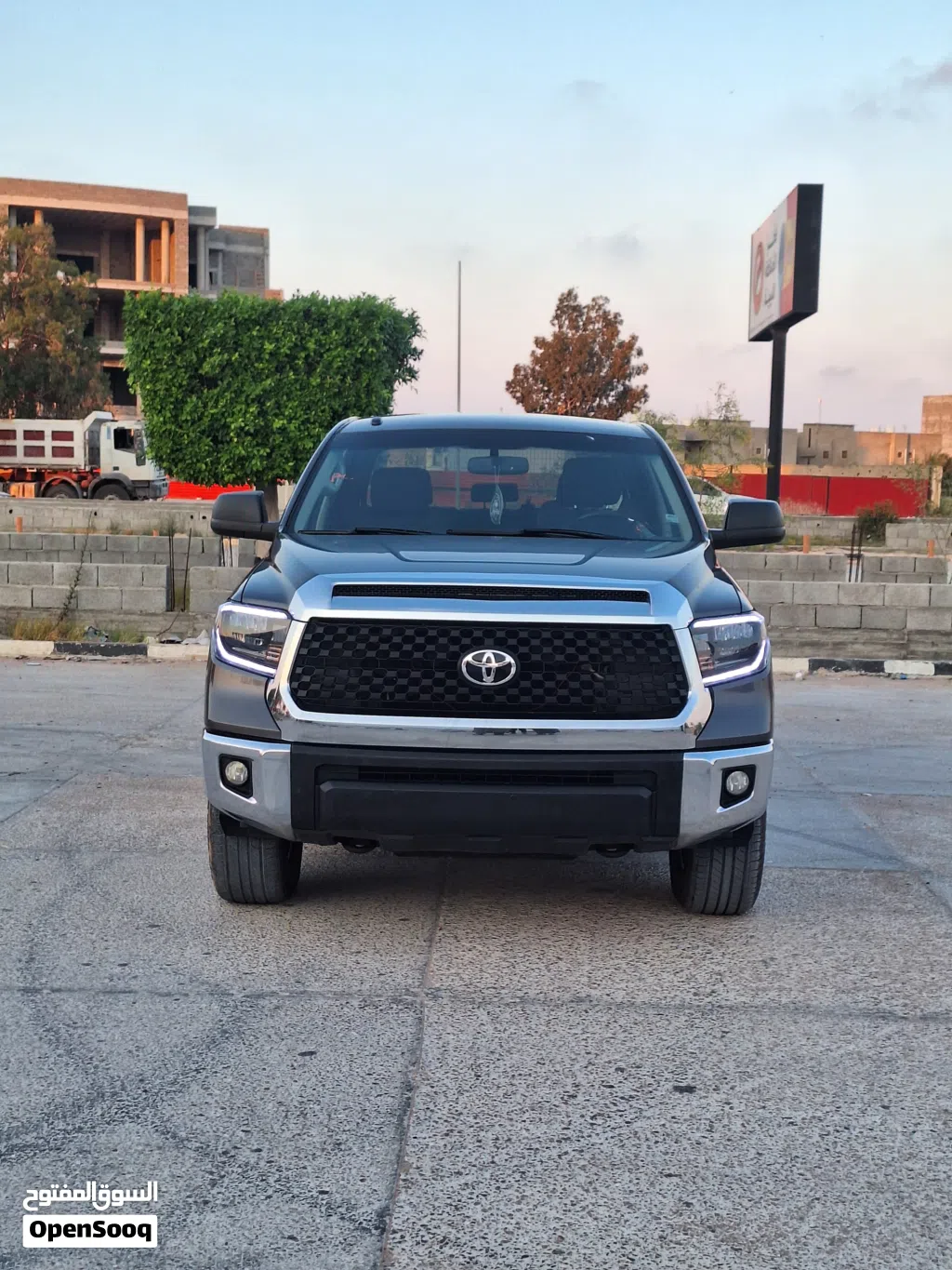 Toyota Tundra SR5