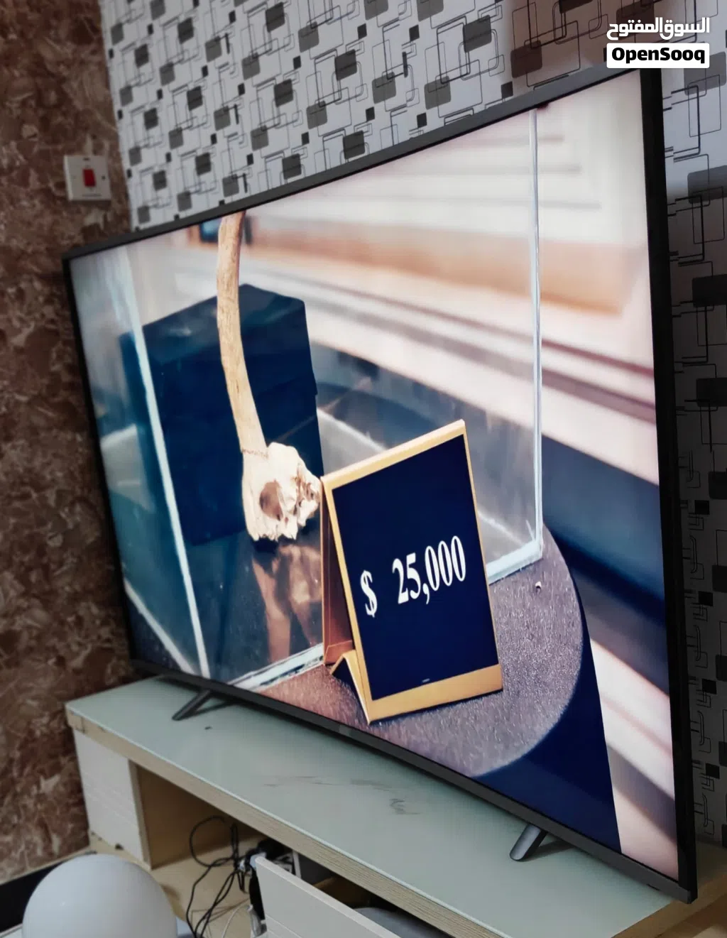 Smart tv for sale Ikon inch 65 Very neat and clean Price 110 bd negotiable