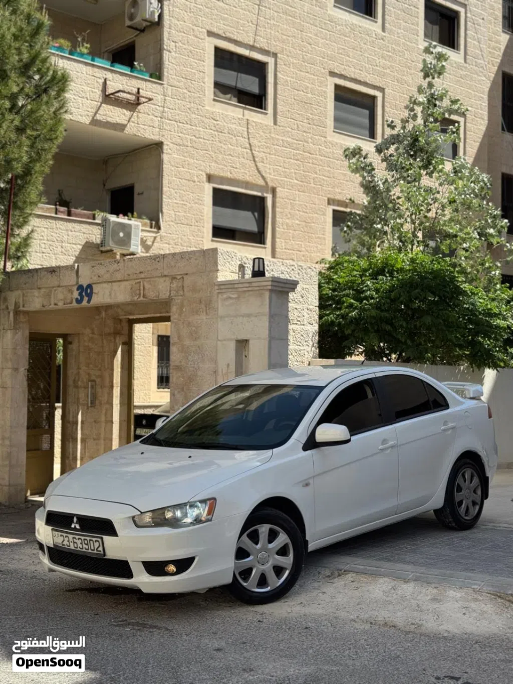 ميتسوبيشي لانسر GLX Plus
