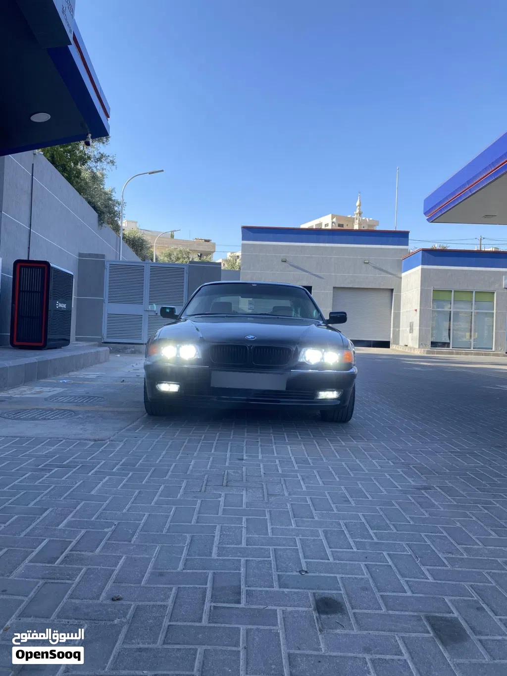 بي ام دبليو اخرى