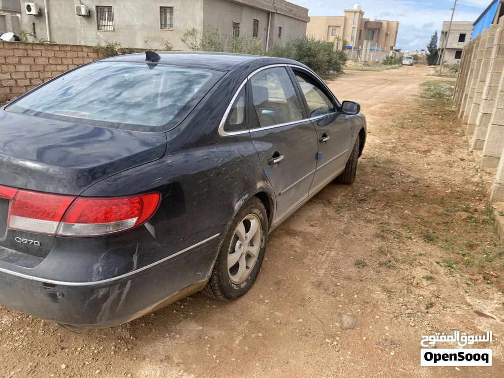 Hyundai Azera Standard