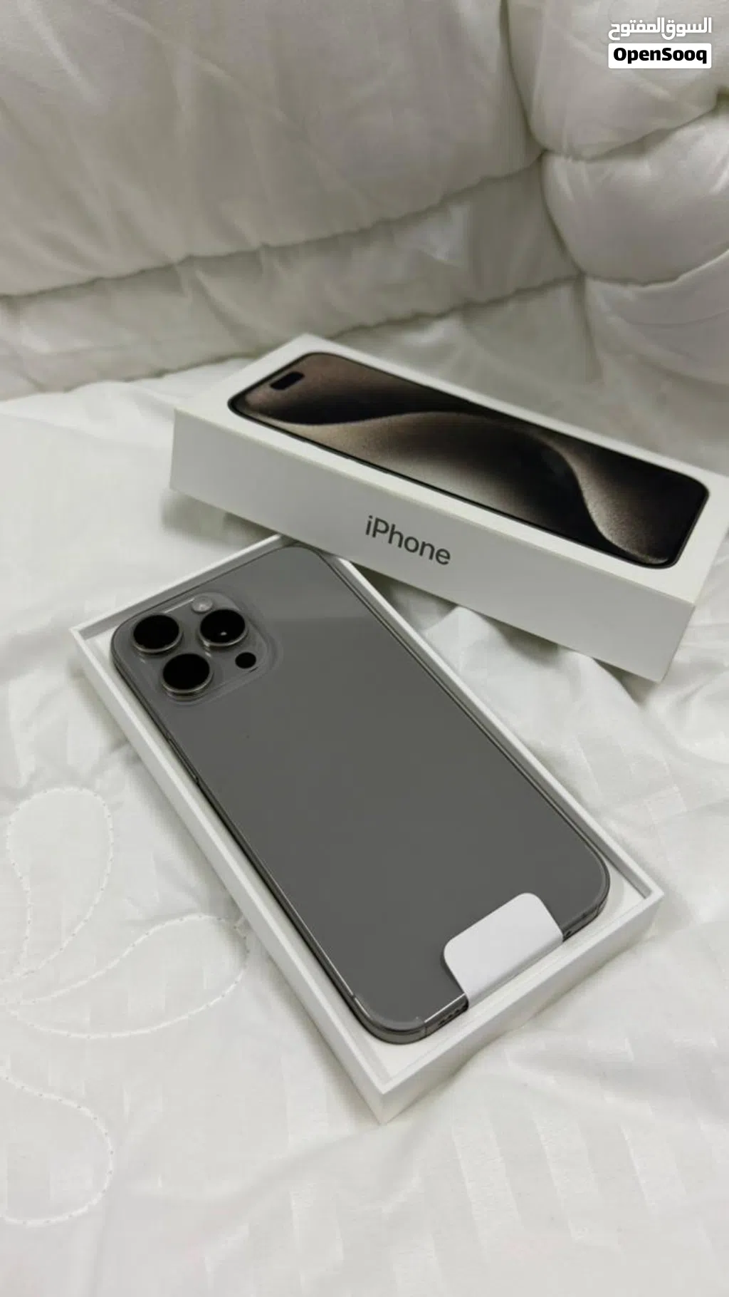 iPhone 15 pro max Arabic 256GB