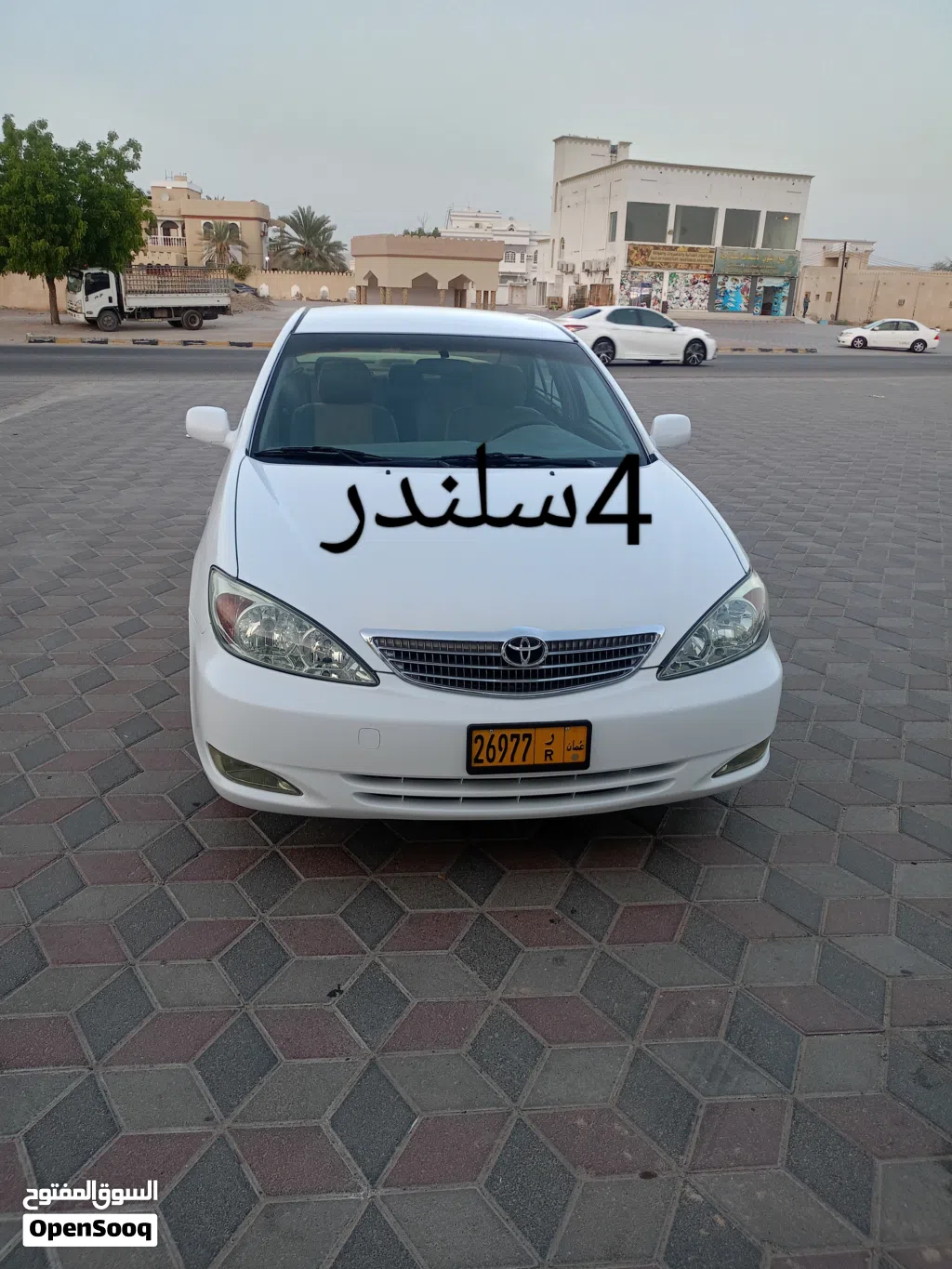 تويوتا كامري XLE