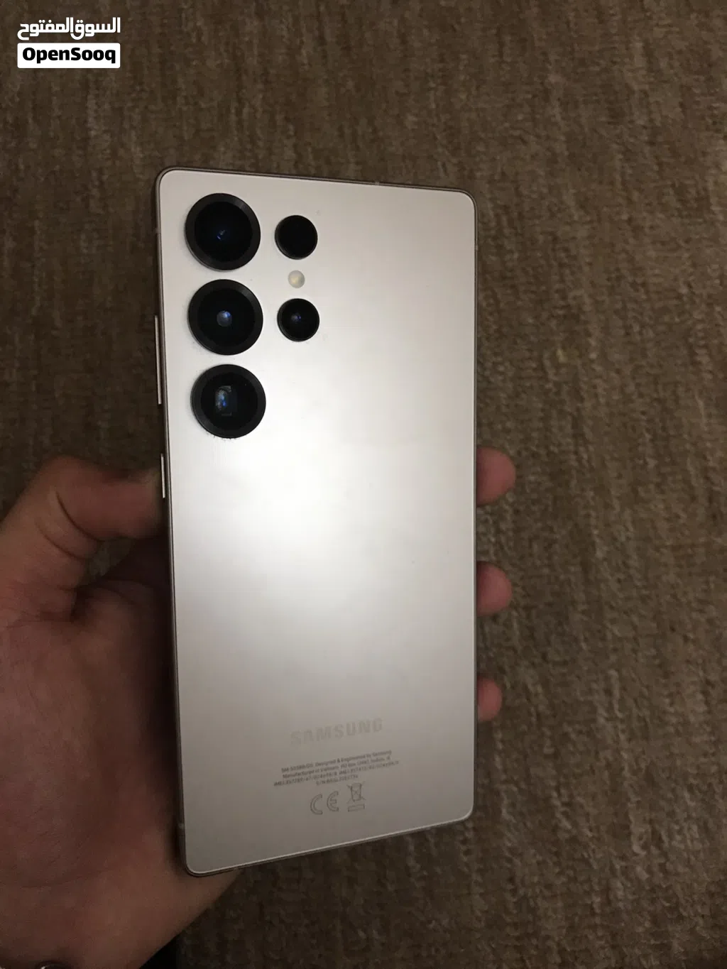 S25 ultra استعمال قريب شهر ونص استعمال نظيف نظيف ساوم فالقدو ومنختلفوش