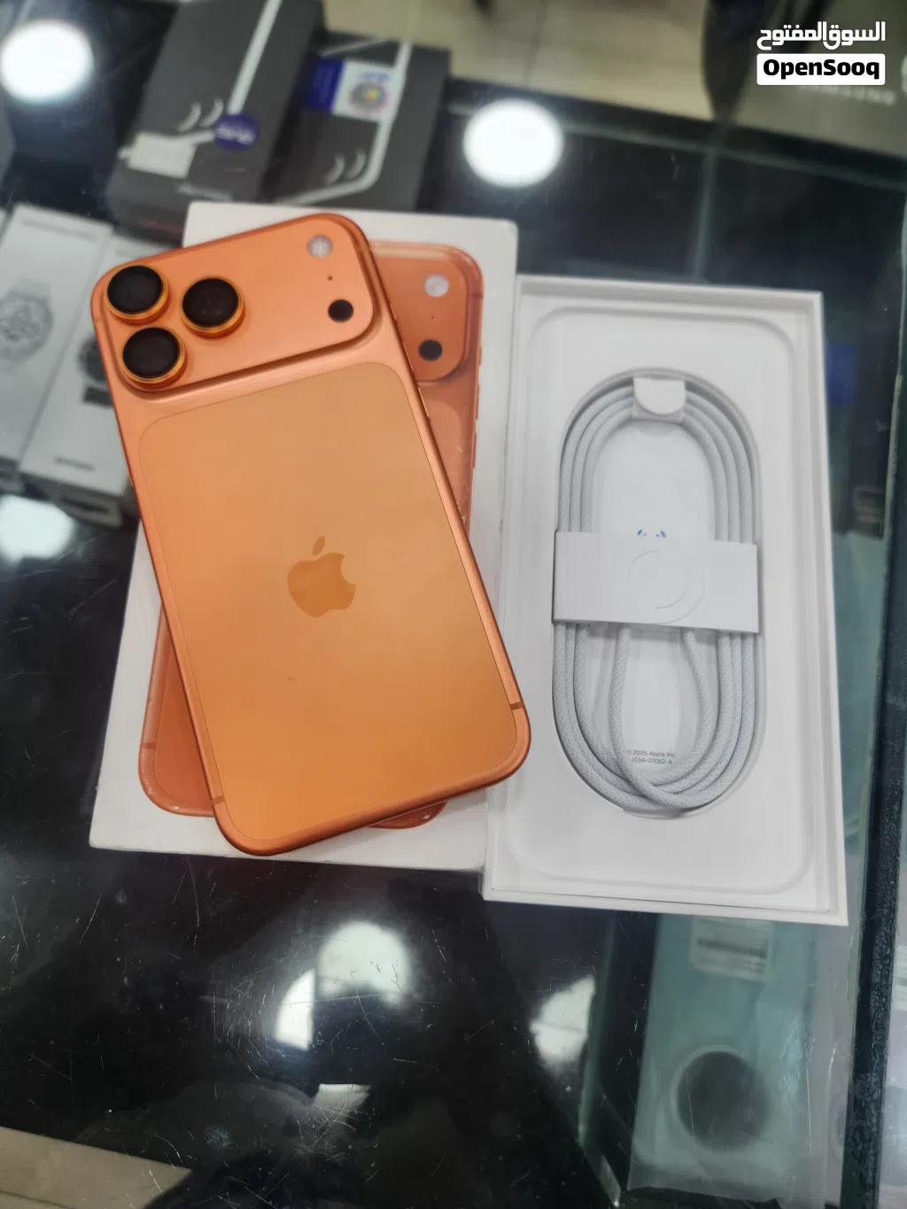 iPhone 17 pro max 256GB بحالة الجديد بسعر مميز
