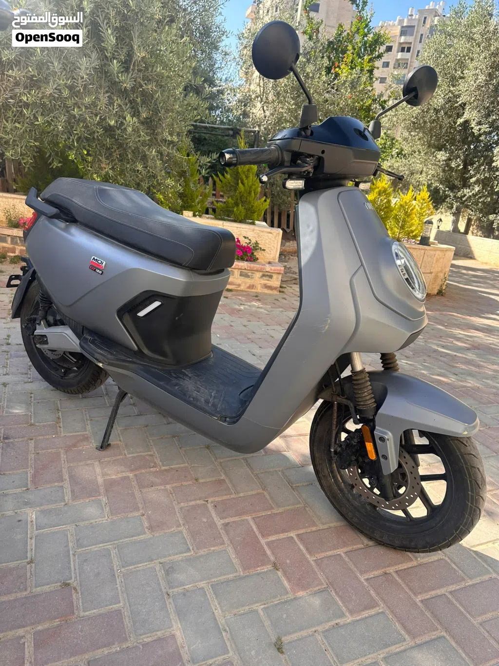 اخرى اخرى