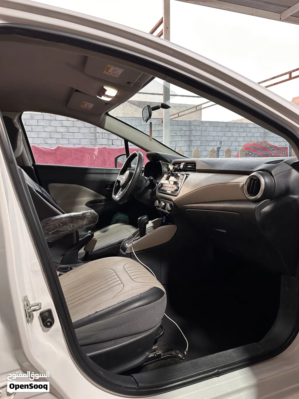 Nissan Sunny SV
