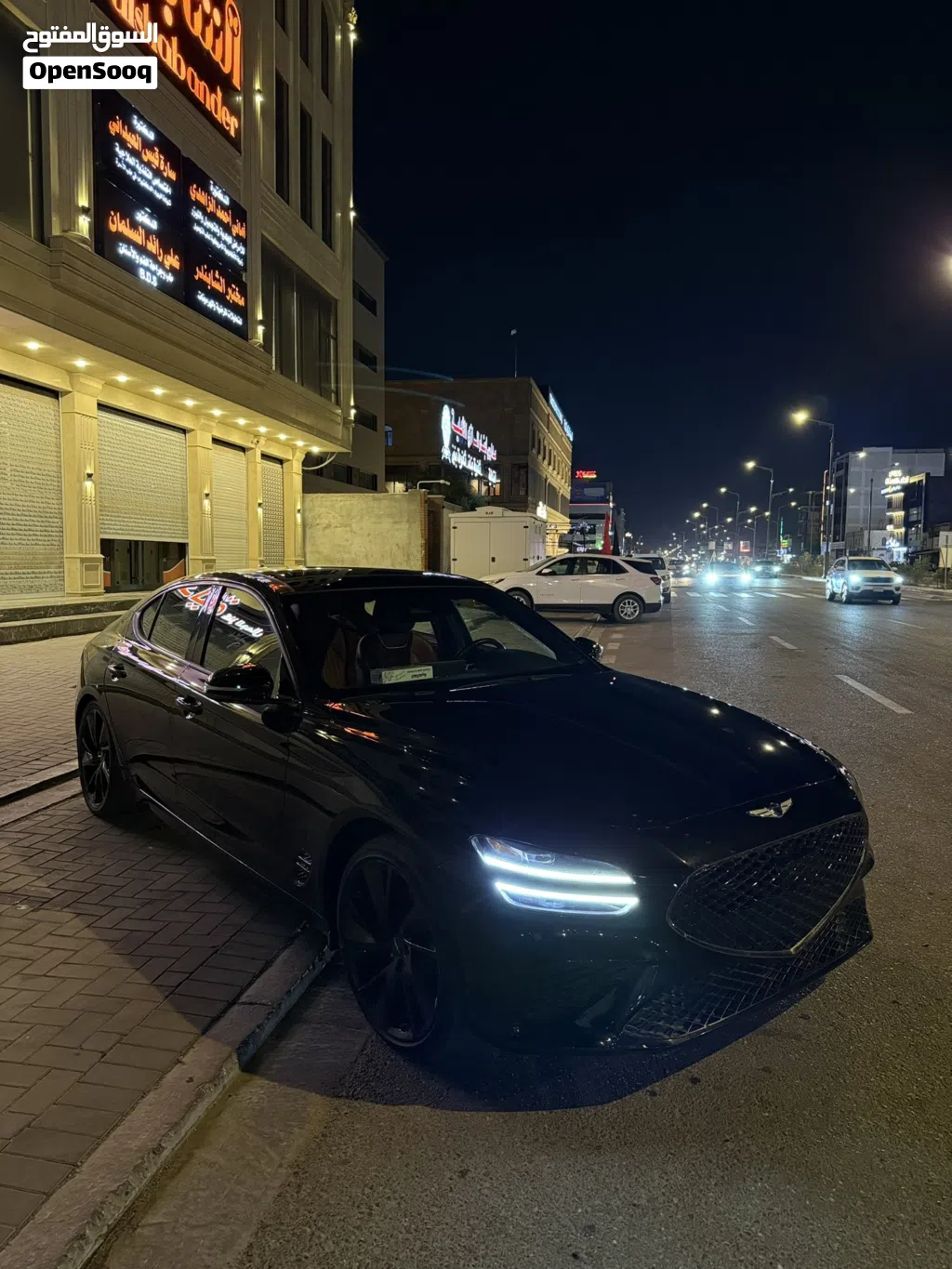 جنێسز G70