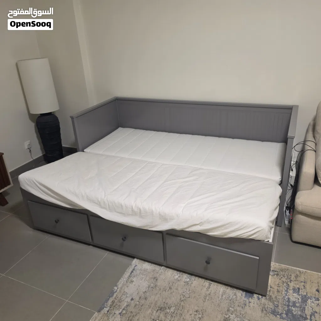 Sofa Bed Excellent from IKEA - كنبة/سرير من أيكيا بحالة ممتازة