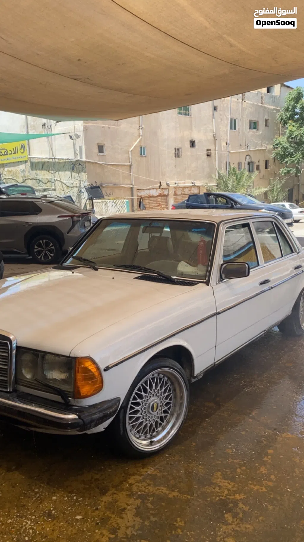 Mercedes Benz E-Class E 200