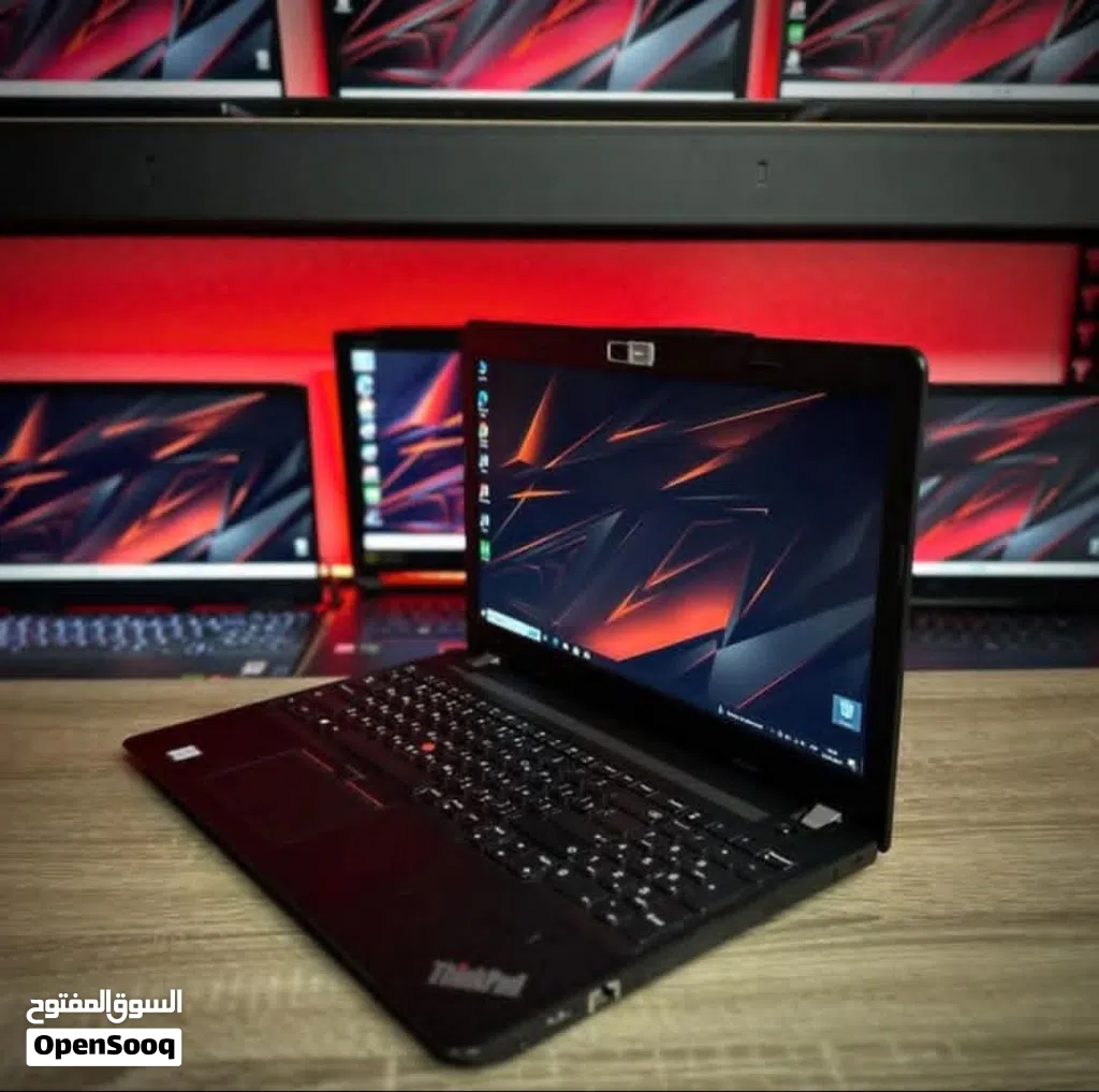 Lenovo ThinkPad E570 جهاز نضيف كررت فحص واستخدام لمدة شهر من اي عيب او خلل في الجهاز